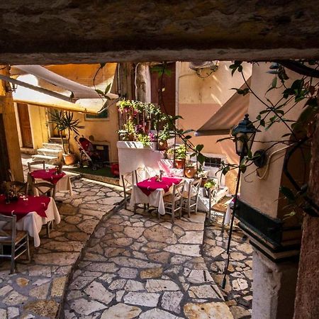 Апартаменты Polixenis House Corfu  Экстерьер фото